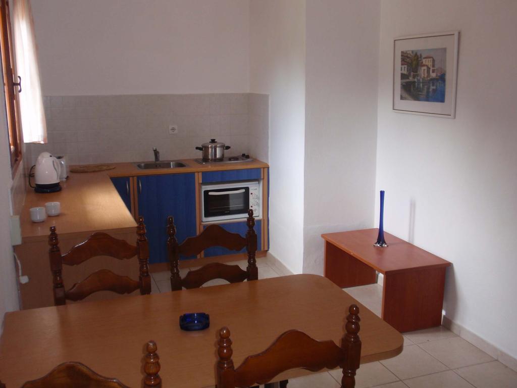 Yianetta Hotel Apartments Kavos Exterior photo